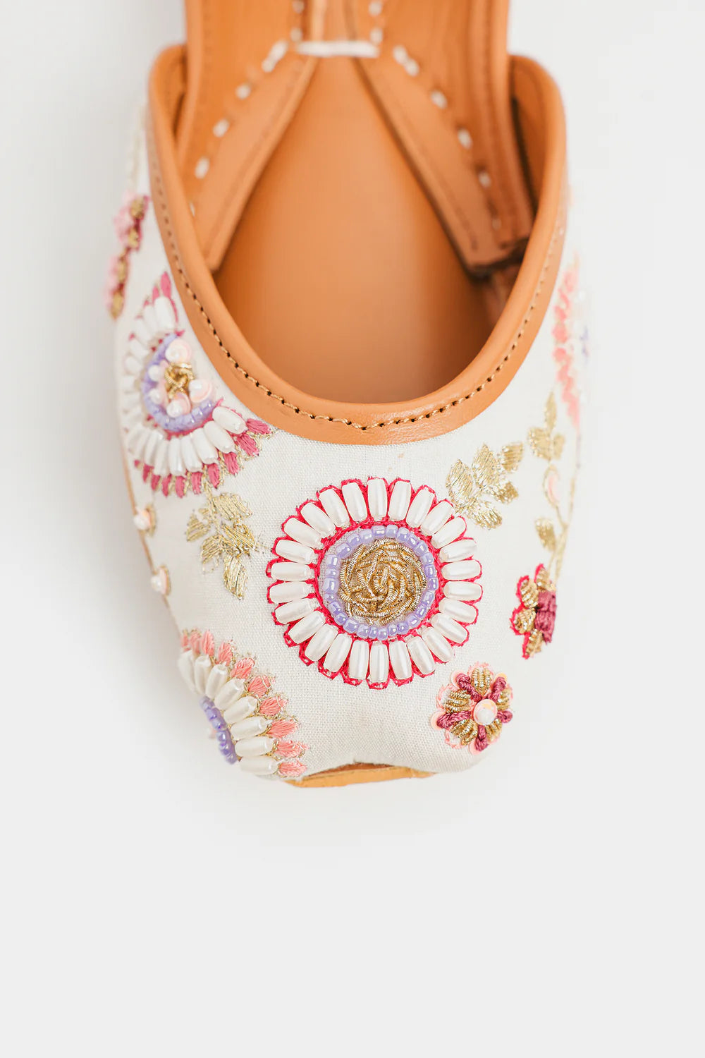 OFF WHITE | E1114/109/002 | ETHNC | FOOTWEAR