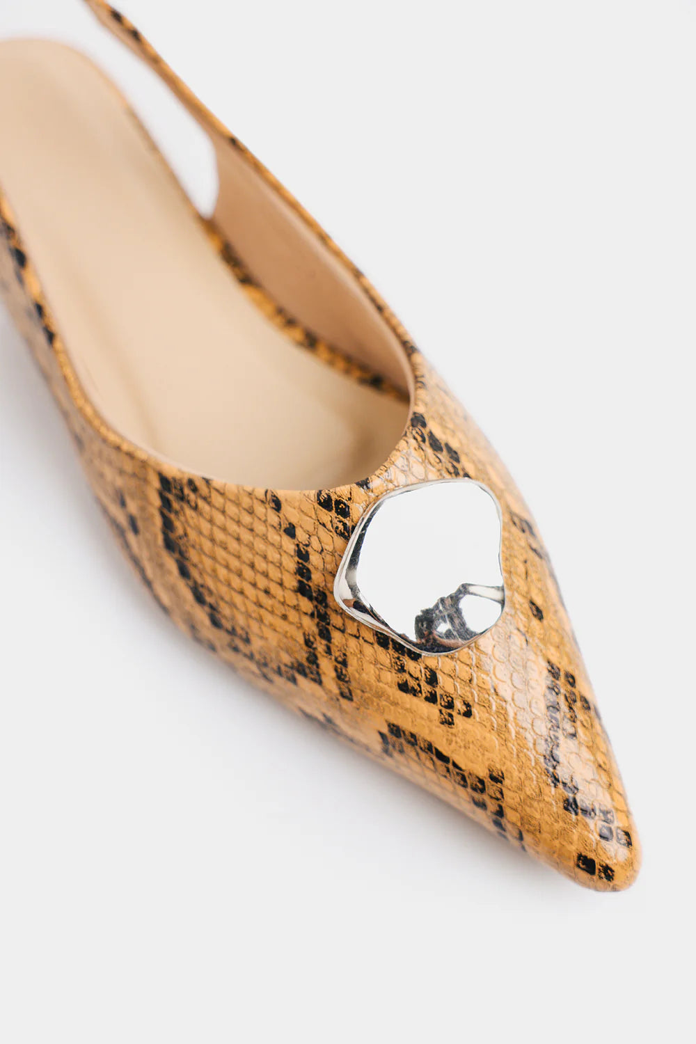 GOLDEN BROWN | E1132/109/217 | ETHNC | FOOTWEAR