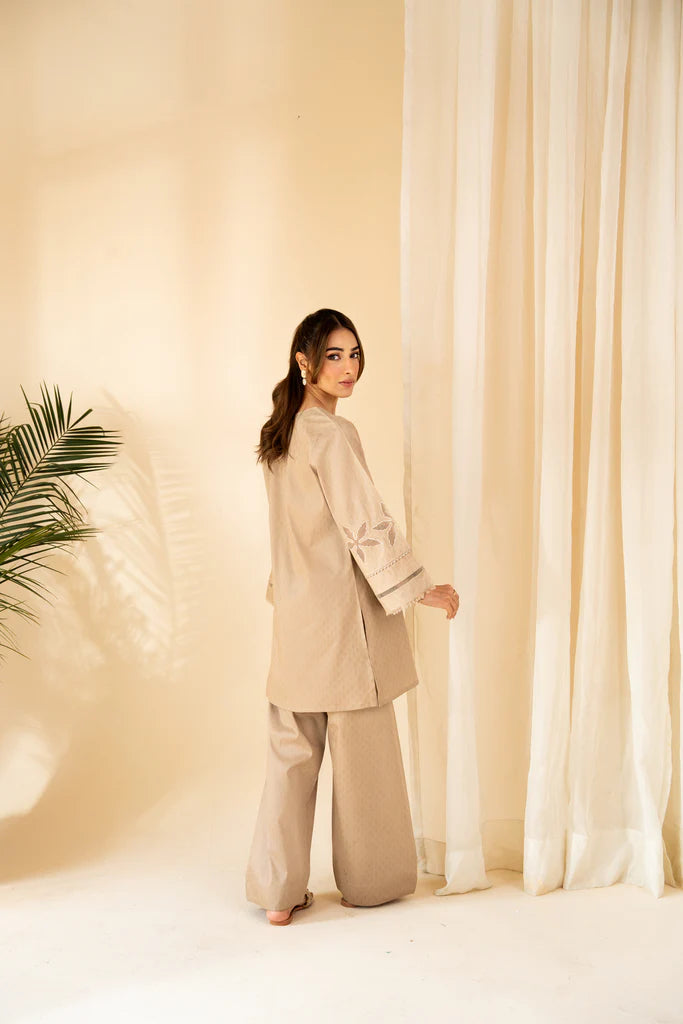 Subtle Shift | Wearinsead