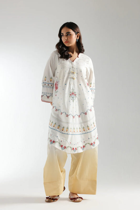 OFF WHITE | E2976/103/003 | Ethnc (RTS)
