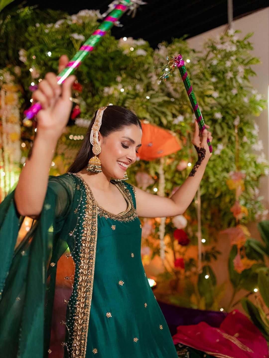 Emerald- Ayeza Khan | Wajahat Mansoor