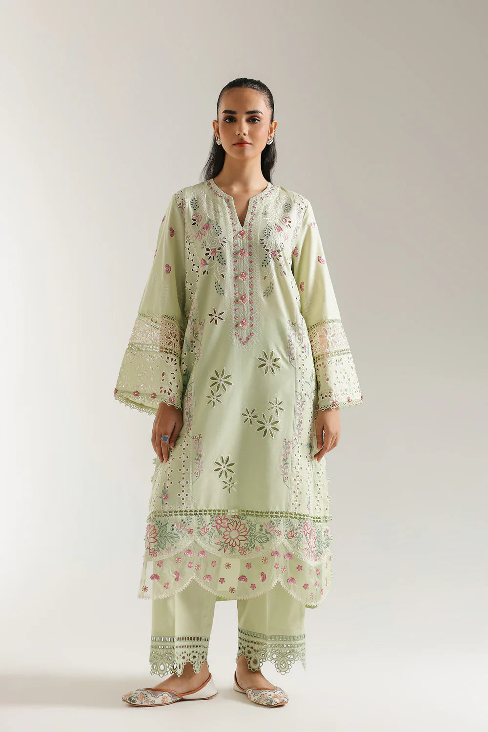 PALE GREEN | E3185/103/130 | Ethnc