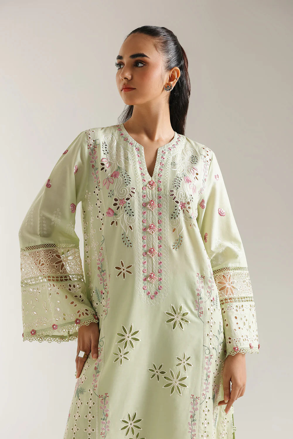 PALE GREEN | E3185/103/130 | Ethnc