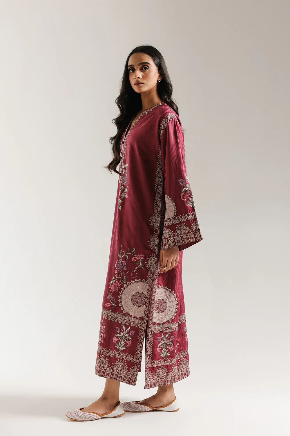 GRAPE | E3639/103/403 | Rozana collection 25' - Drop 03 | Ethnc