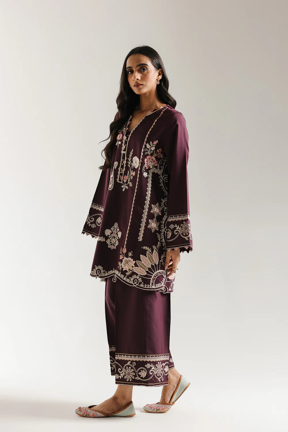 PLUM PURPLE | E3664/103/520 | Rozana collection 25' - Drop 03 | Ethnc