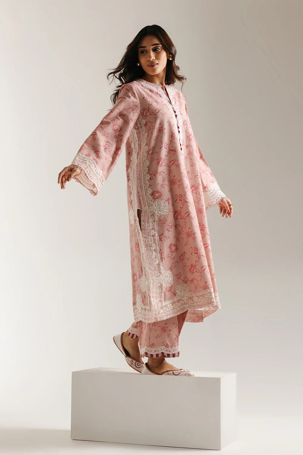 PALE CORAL | E3665/103/328 | ROZANA | Ethnc