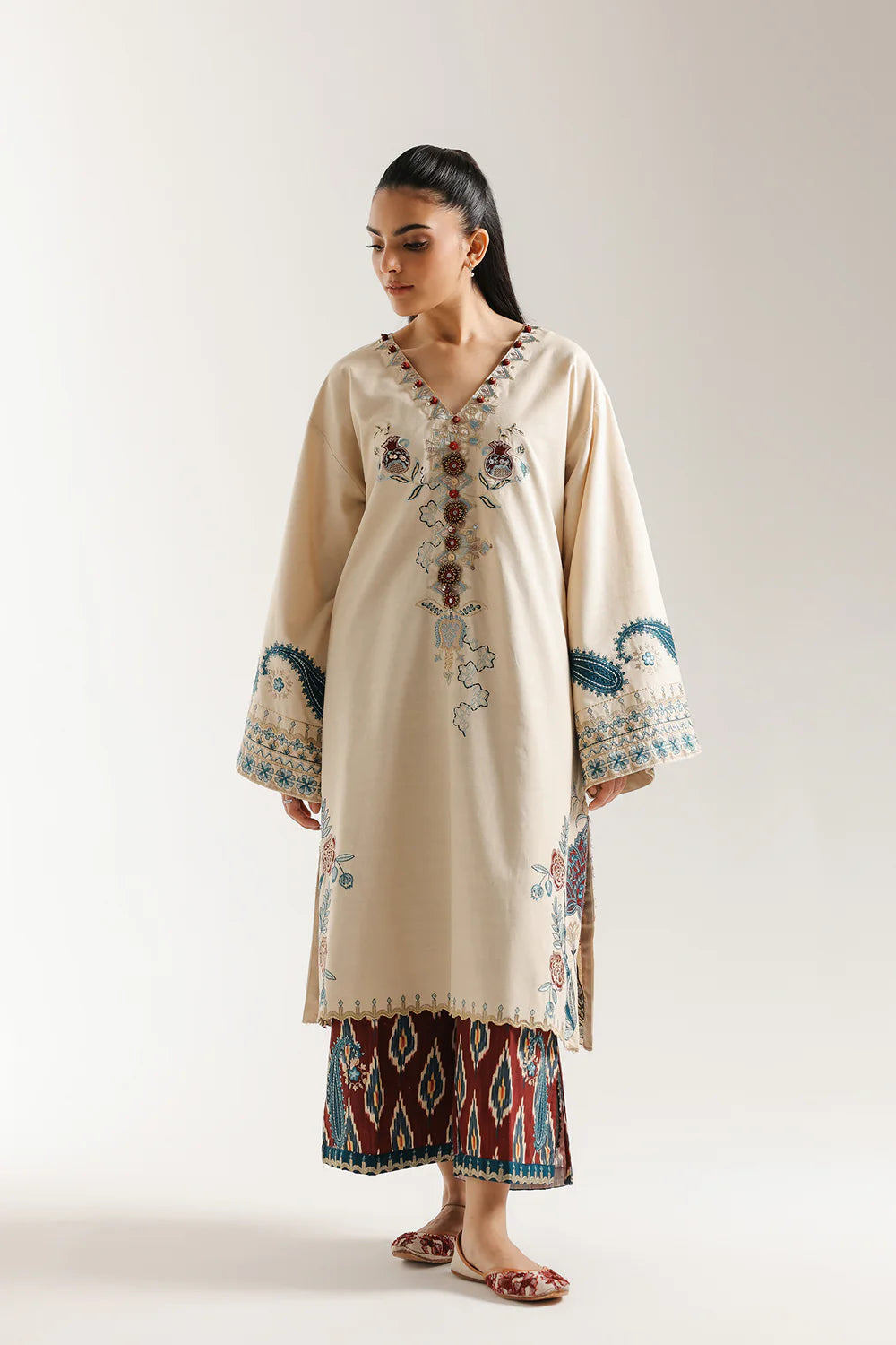 LEMON ICING | E3670/103/004 | Rozana collection 25' - Drop 03 | Ethnc