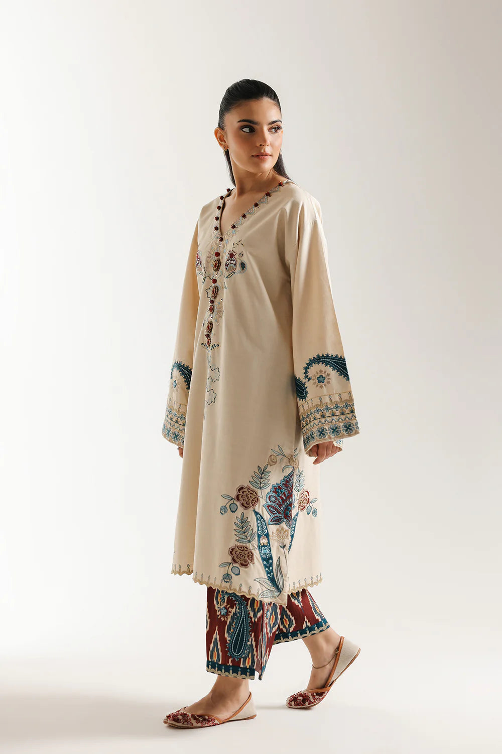 LEMON ICING | E3670/103/004 | Rozana collection 25' - Drop 03 | Ethnc