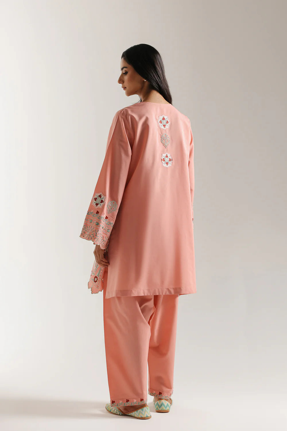 BABY CORAL | E3796/103/313 | Rozana collection 25' - Drop 03 | Ethnc