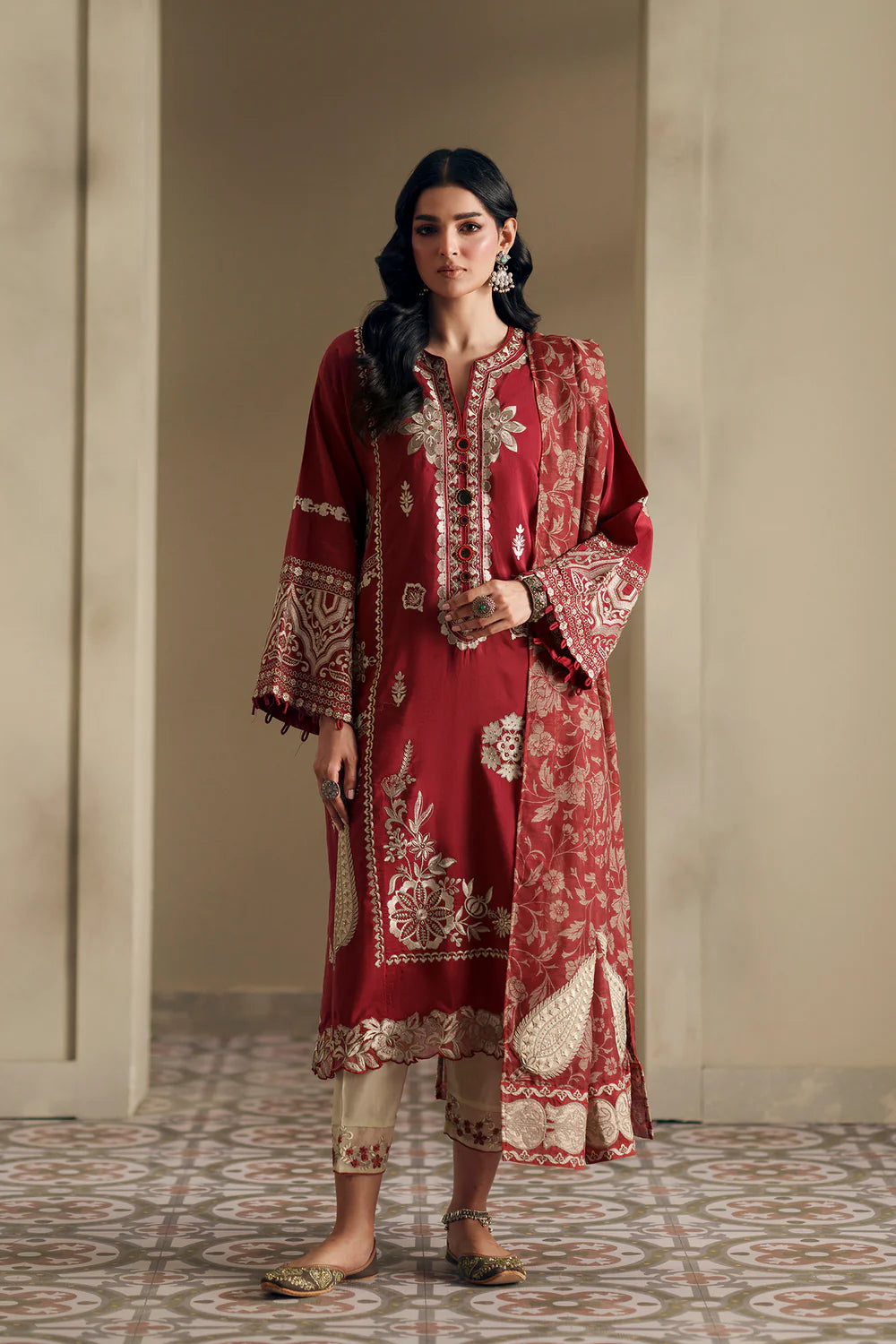 RED | E4053/103/301 | Rozana Collection SS '26- Drop 7 | Ethnc