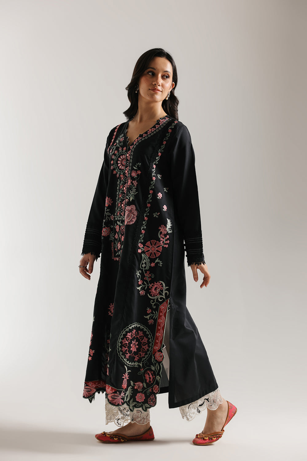 JET BLACK | E4168/103/902 | Rozana Collection SS '26 Drop 3 | Ethnc