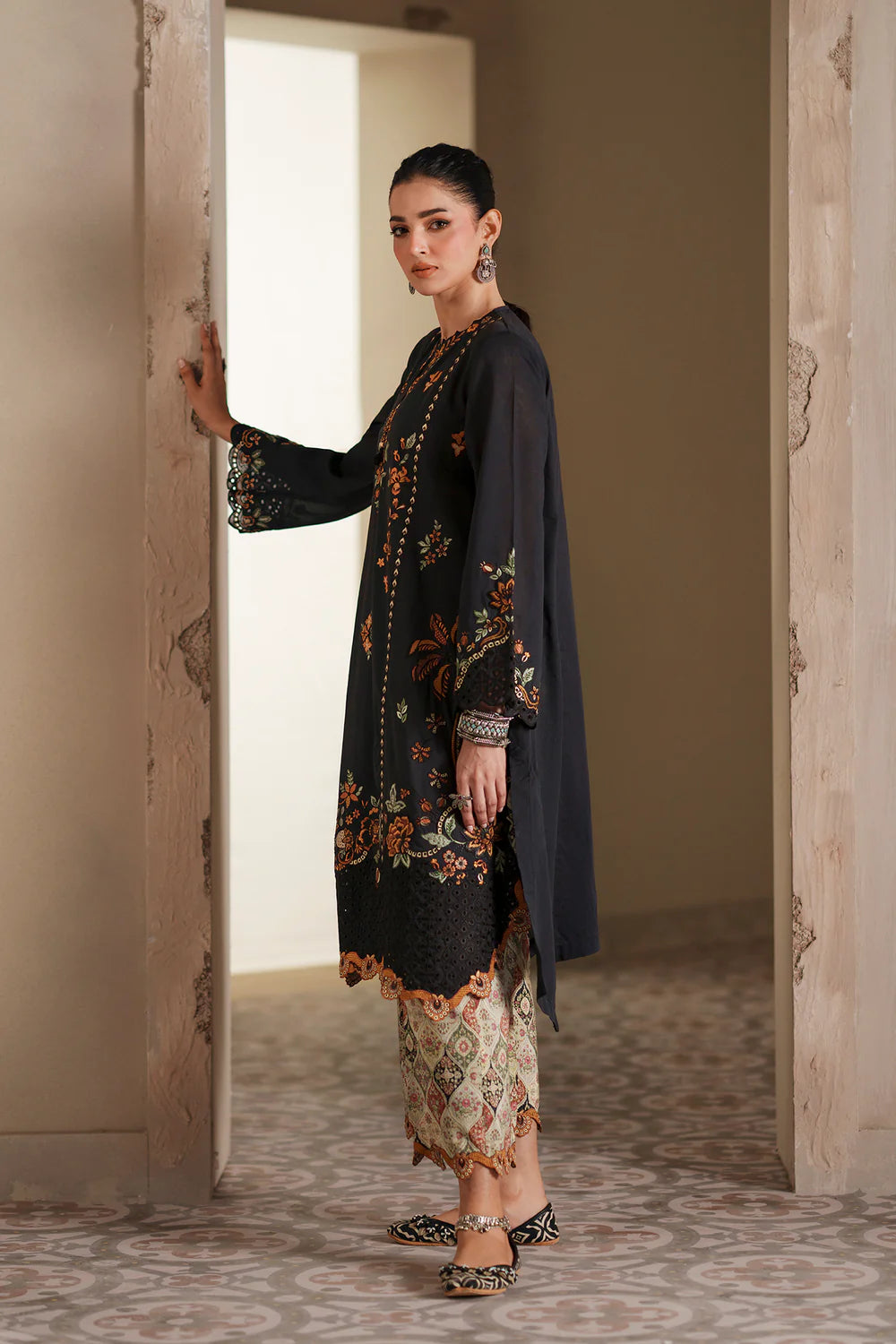 JET BLACK | E4347/103/902 | Rozana Collection SS '26- Drop 7 | Ethnc