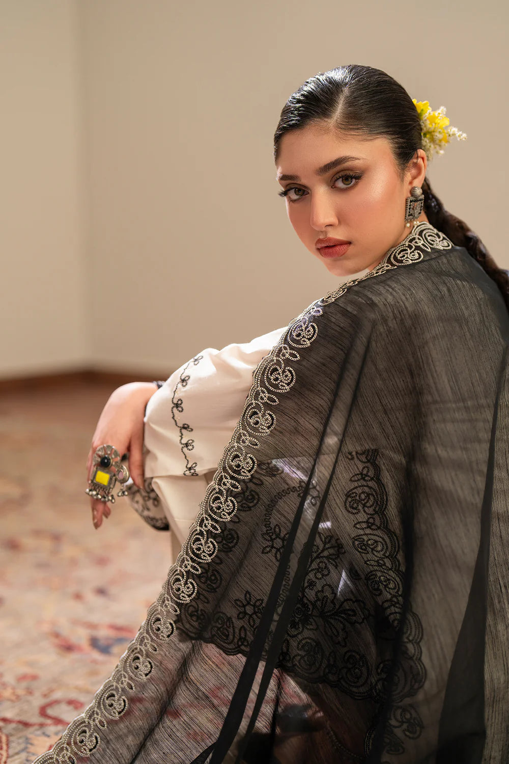 OFF WHITE | E4389/103/002 | Rozana Collection Summer '26 - Drop 2 | Ethnc (RTS)