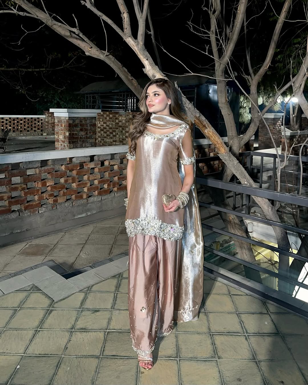 FARSHI SHALWAR | SILHOUETTE BY AW