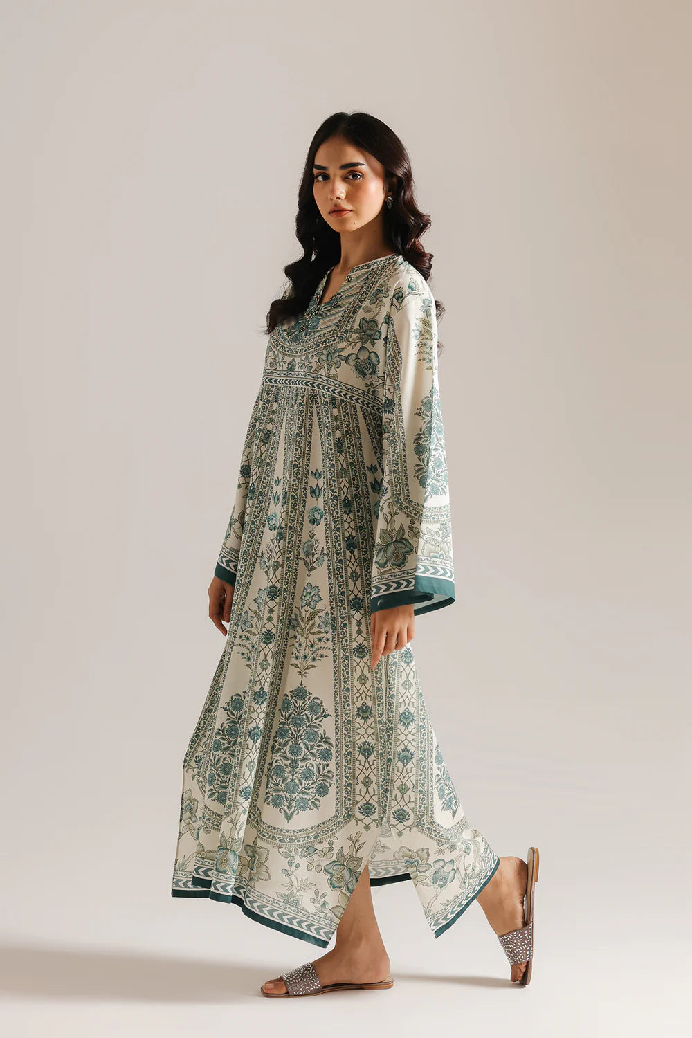 ANTIQUE WHITE | E8034/102/006 | Special Price SS '26 | Ethnc