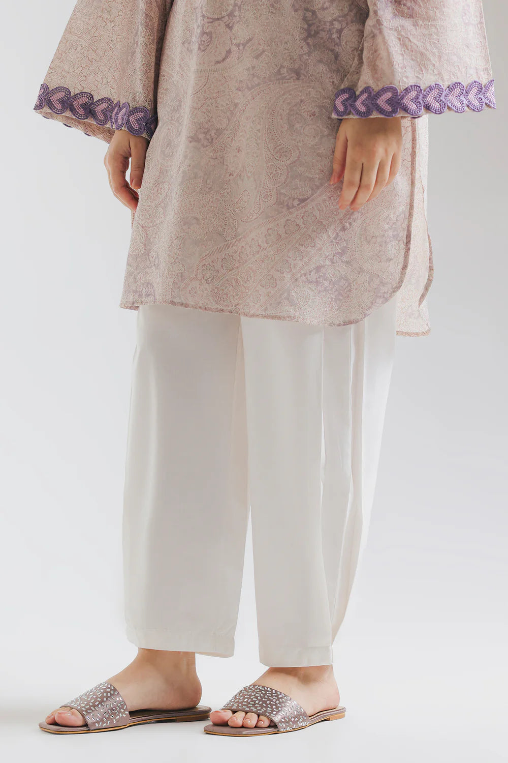 WHITE | E8325/102/001 | Special Price SS '26 | Ethnc