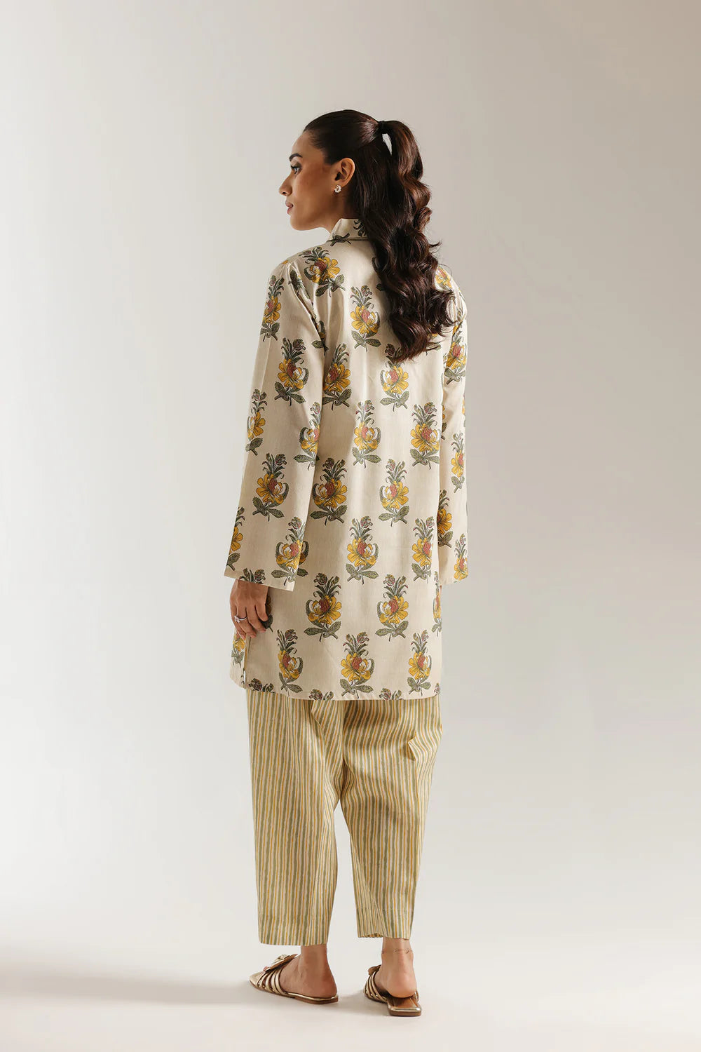 PALE YELLOW | E8408/102/115 | Special Price SS '26 | Ethnc