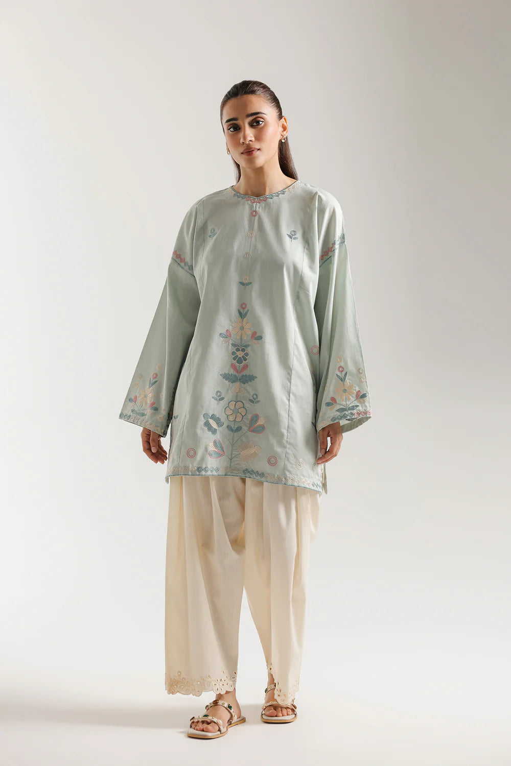 DUSTY GREEN | E8427/102/720 | Women Casual Summer '26 - Drop 3 | Ethnc