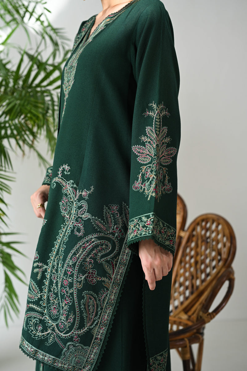 DEEP EMERALD LUXURY EMBROIDERED KARANDI SET (NEL-24637) | ZAIB