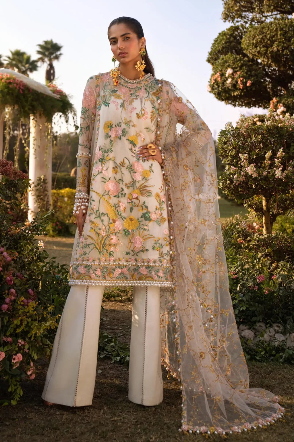 Sana Safinaz Luxury Lawn 2024 | 9A