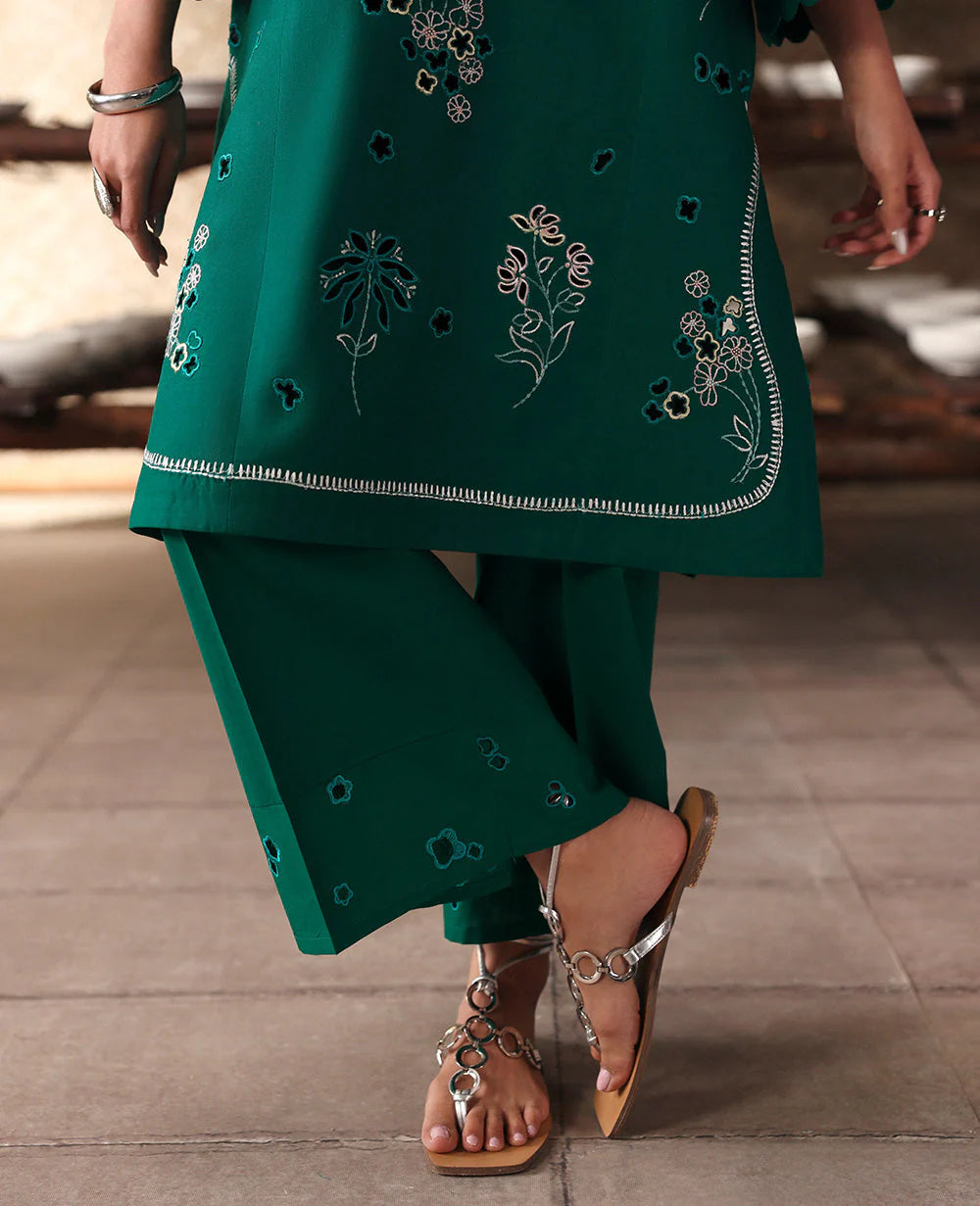 Veyra | Neoma Essential Pret '26 | Republic Womenswear