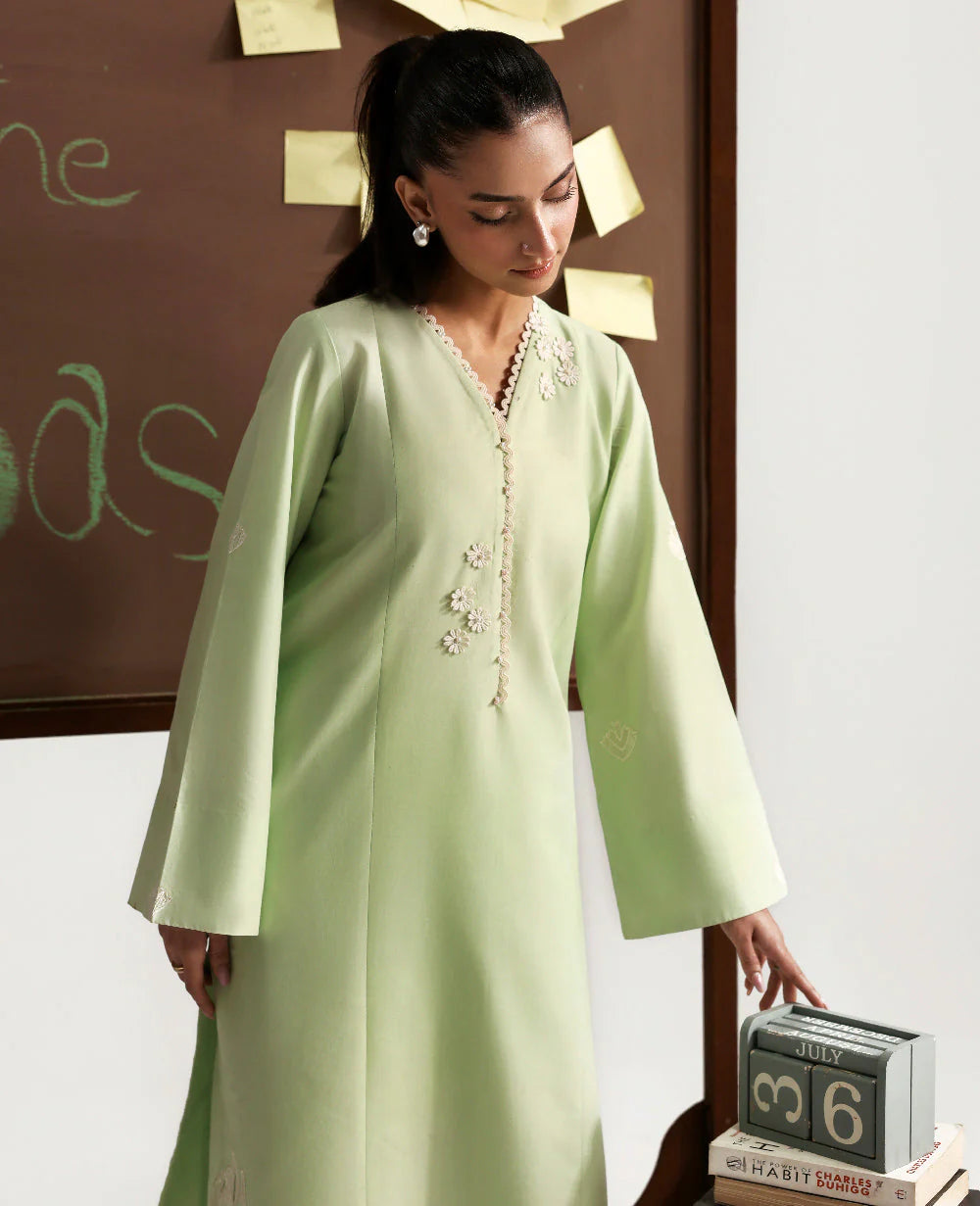 Amelle | Republic Womenswear