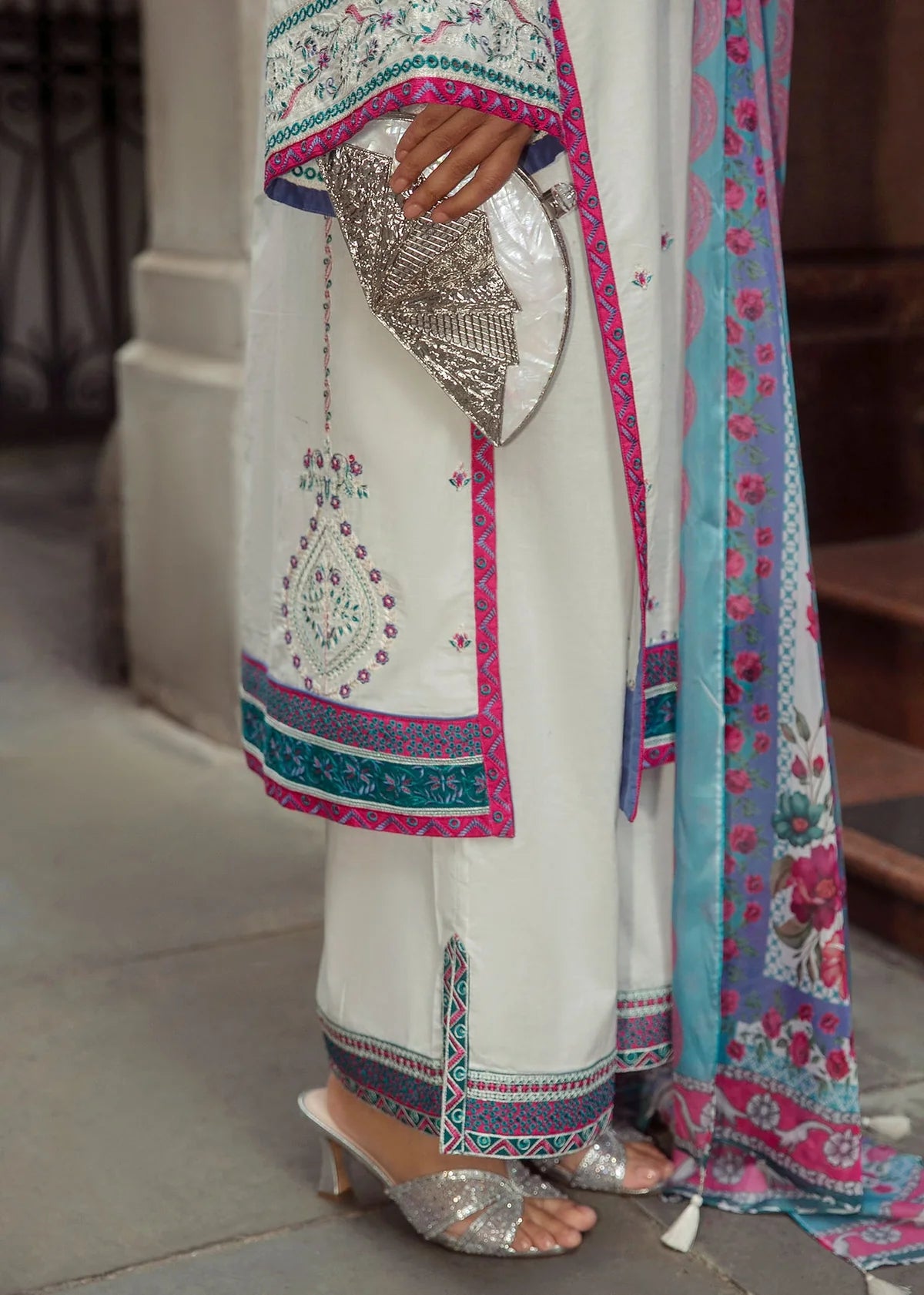 Isaura | Eid II Pret | LAJ BY LAJWANTI
