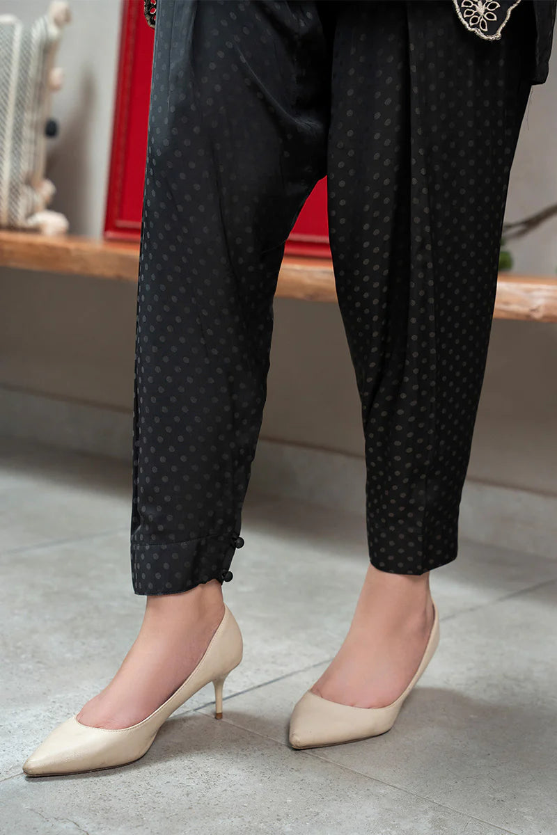 Elan Noir | MODERN MUSE | ARMAS