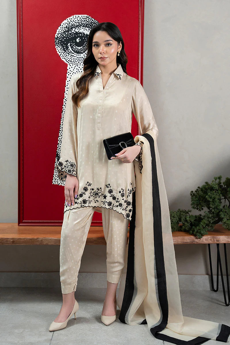 Elan Pale | MODERN MUSE | ARMAS