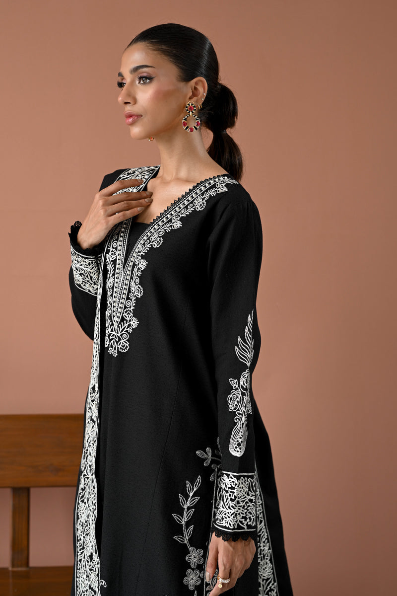 BLACK MOON LUXURY EMBROIDERED KARANDI SET (NEL-24632) | ZAIB