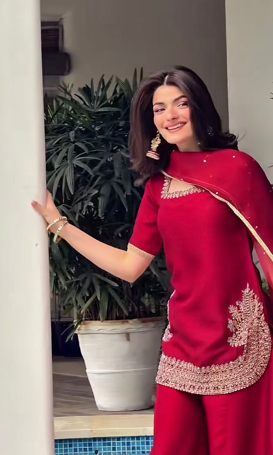 Mihaa- Red | Shanzay Anooshay