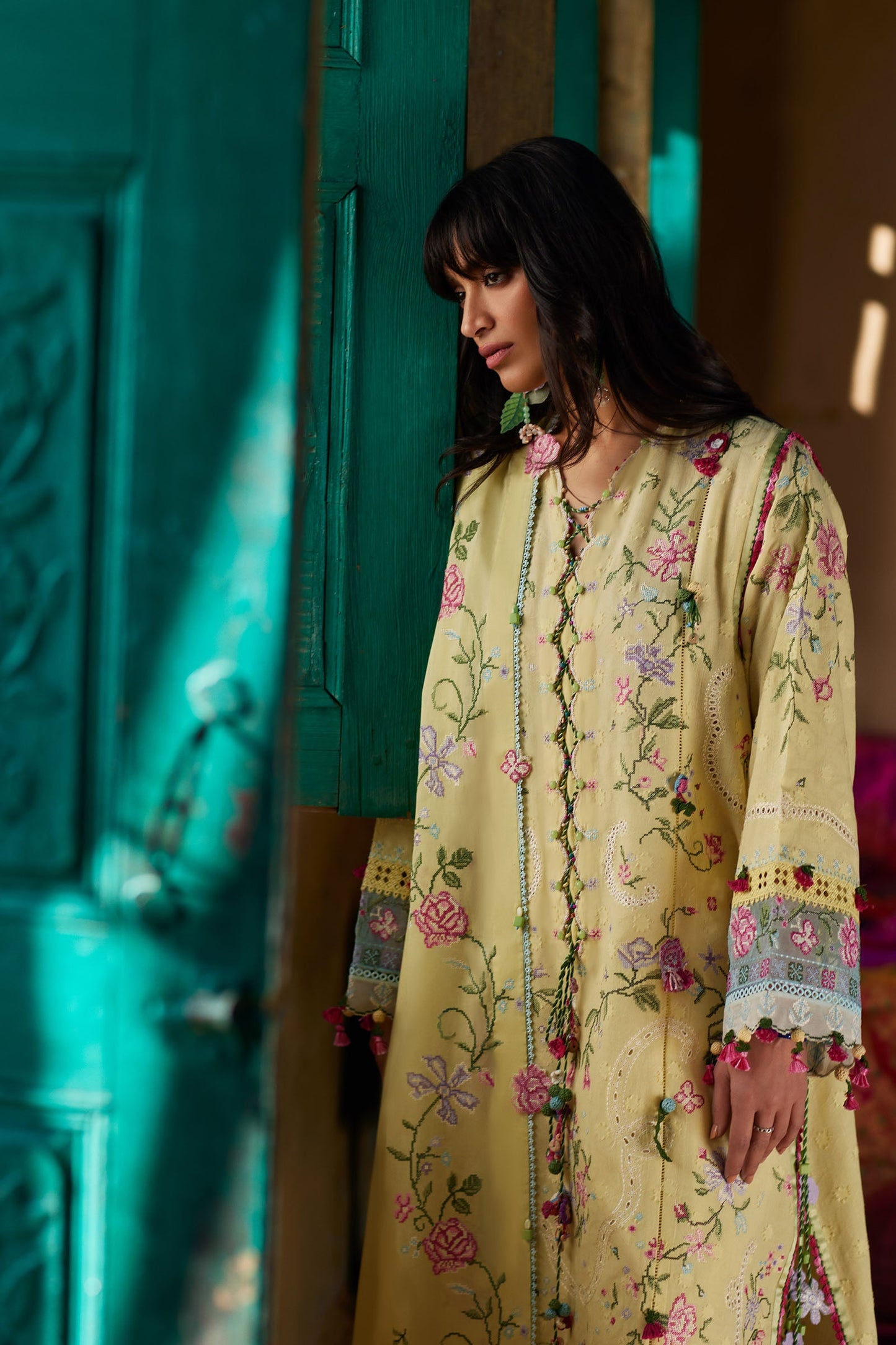 HUĀ YÙN 花韵 (ZL26-03 B) | Zaha Festive Lawn’26