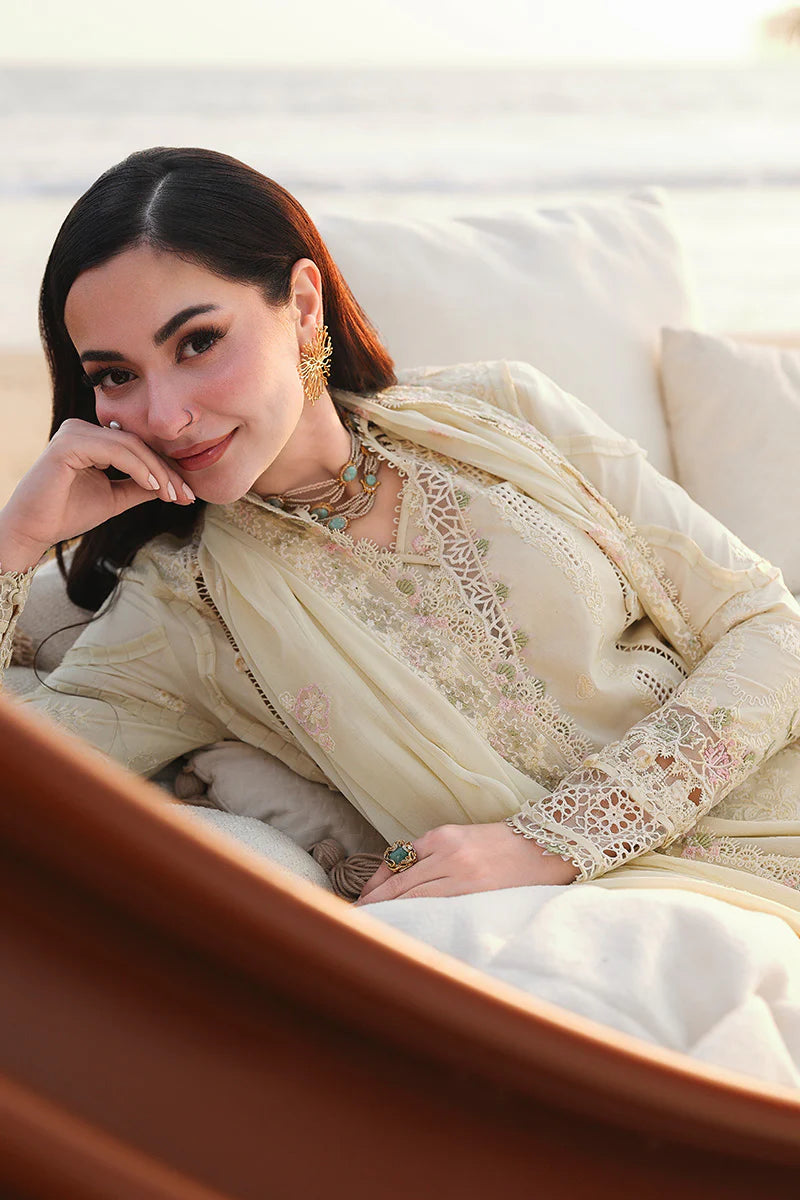SA-03 SAFA | Qalamkar - Sahil Luxury Lawn’26