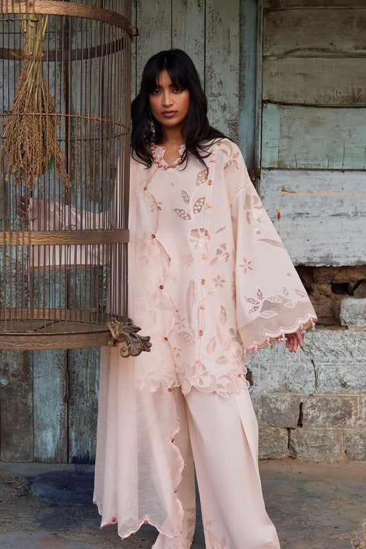 TÁO RÓU 桃柔 (ZL26-14 A) | Zaha Festive Lawn’26