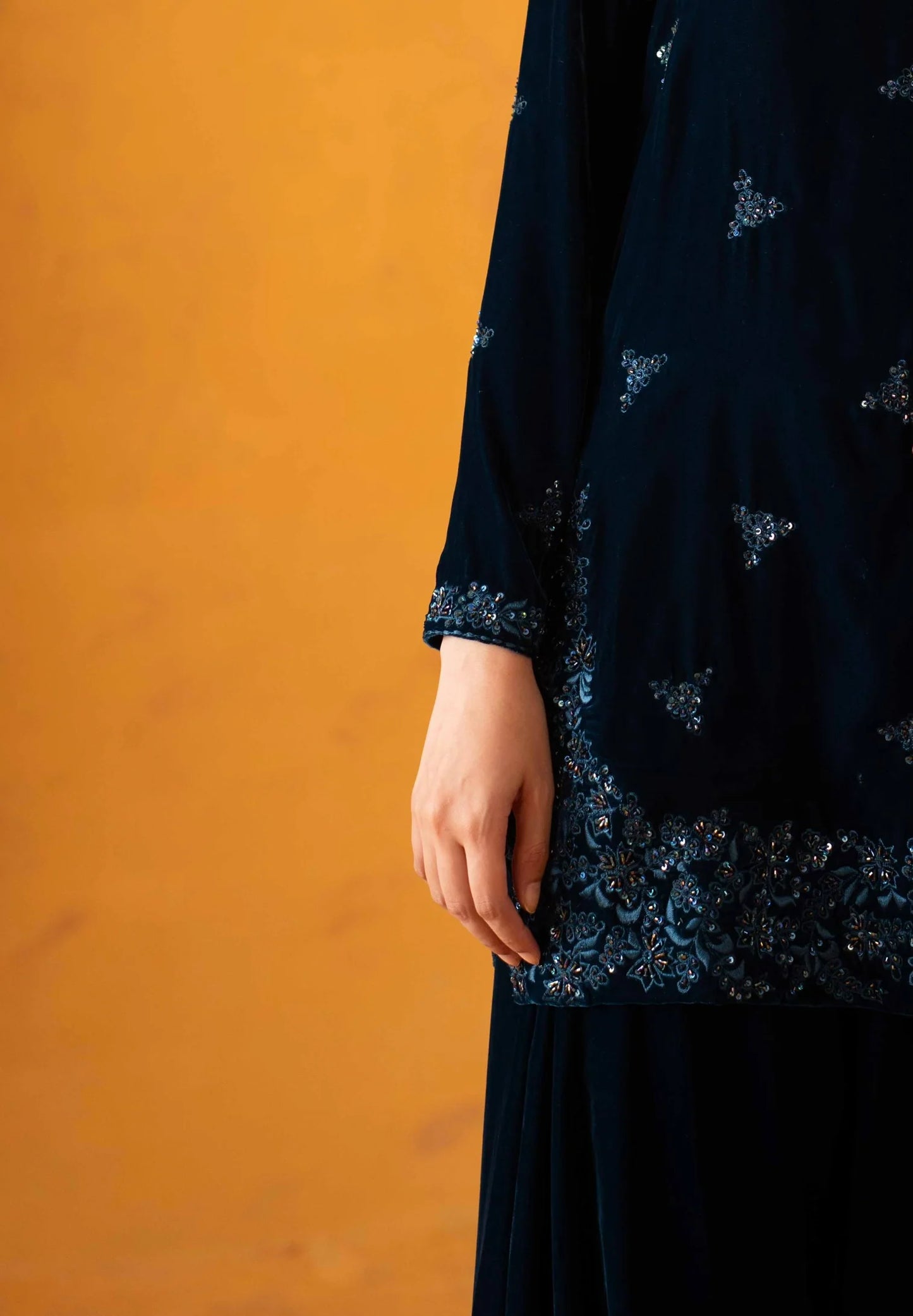 Elle | Shanzay Anooshay