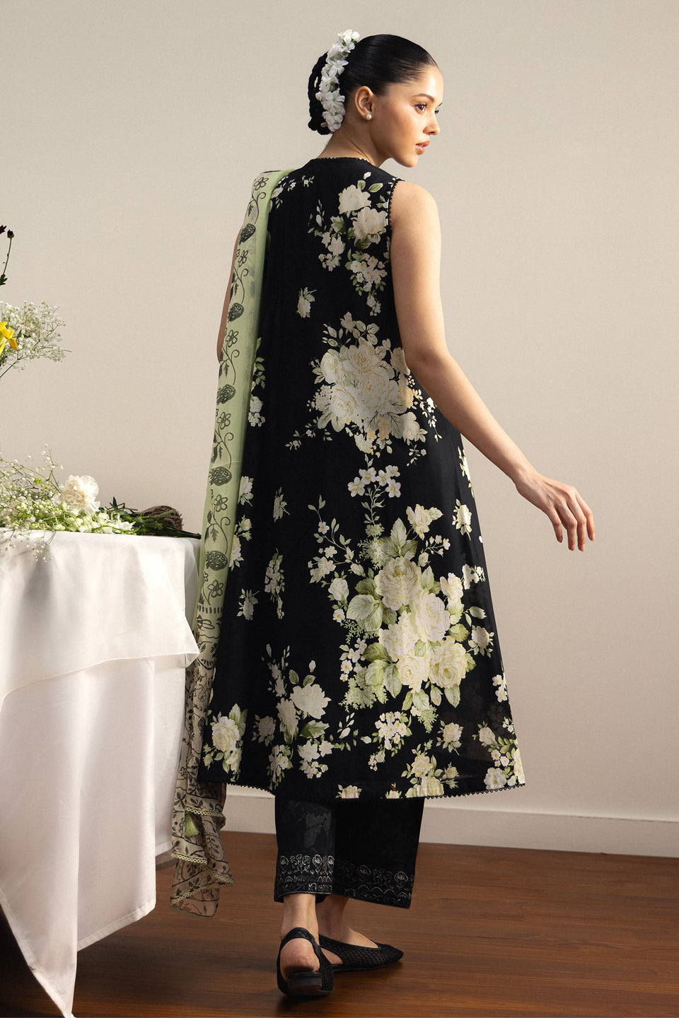 Haru-1B | Coco Prints Drop II By Zara Shahjahan (RTS)