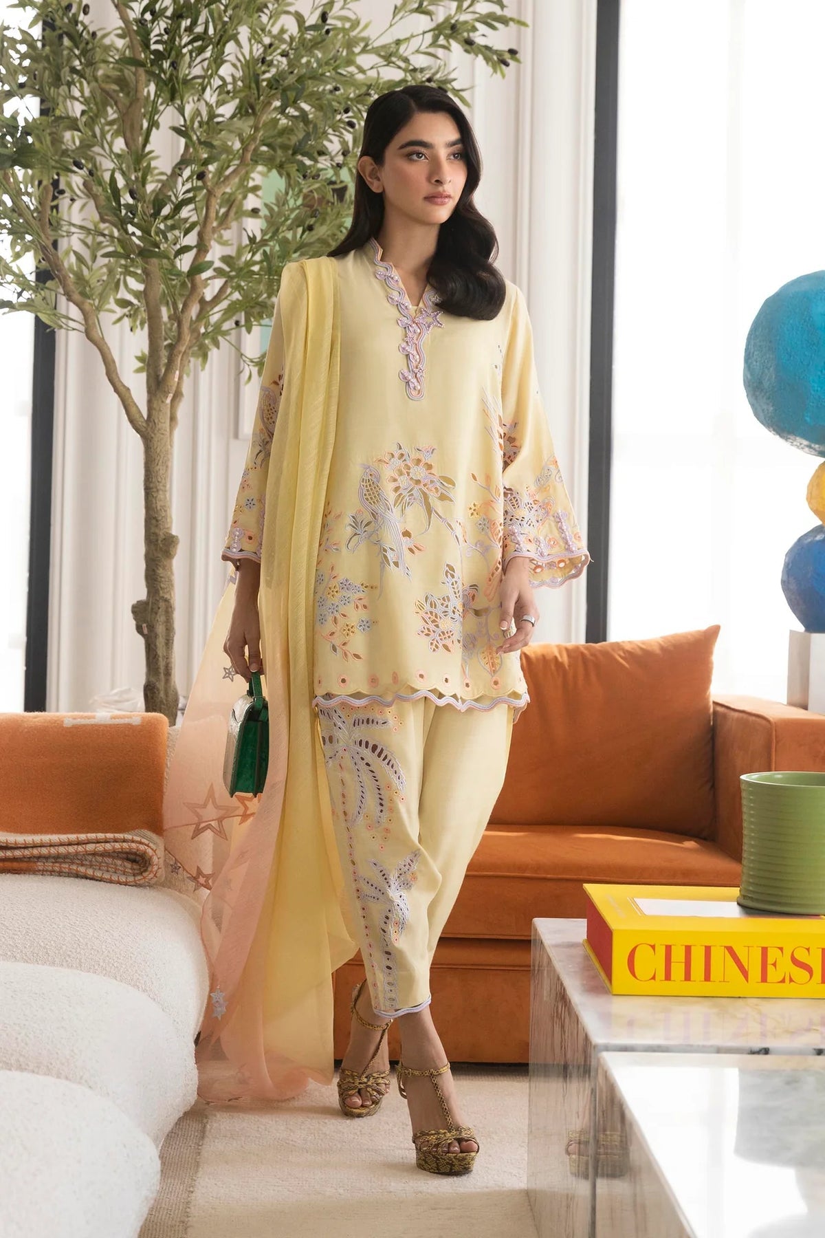 Slub Tie & Dye Dupatta - FW25SM021DUP | Safi & Me - Raw Silk Edit | SANA SAFINAZ