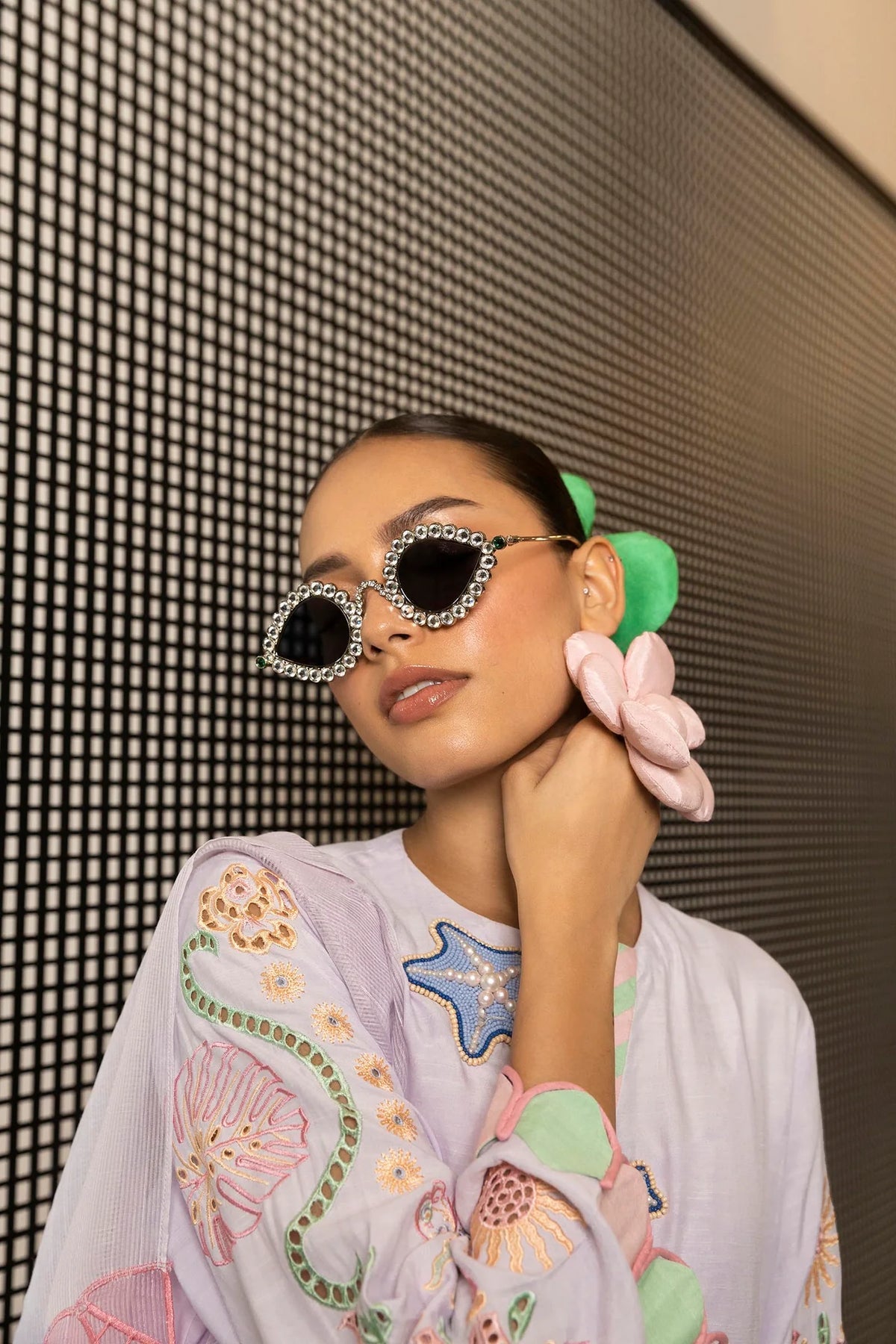 FW25SM022P2T | Safi & Me - Raw Silk Edit | SANA SAFINAZ