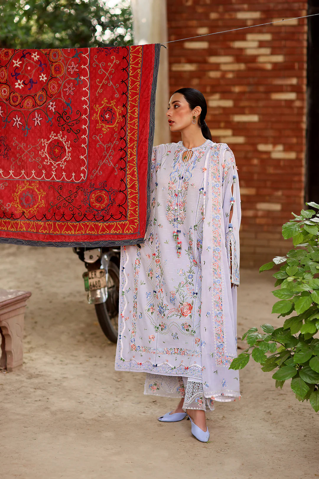 PERIWINKLE MUSE (ZF26-11) | Zaha Festive Lawn’26 | Wildflower