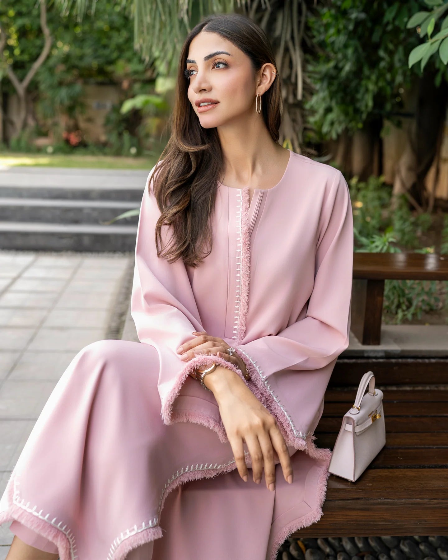 Pink Embroided Thread Set | LIRA