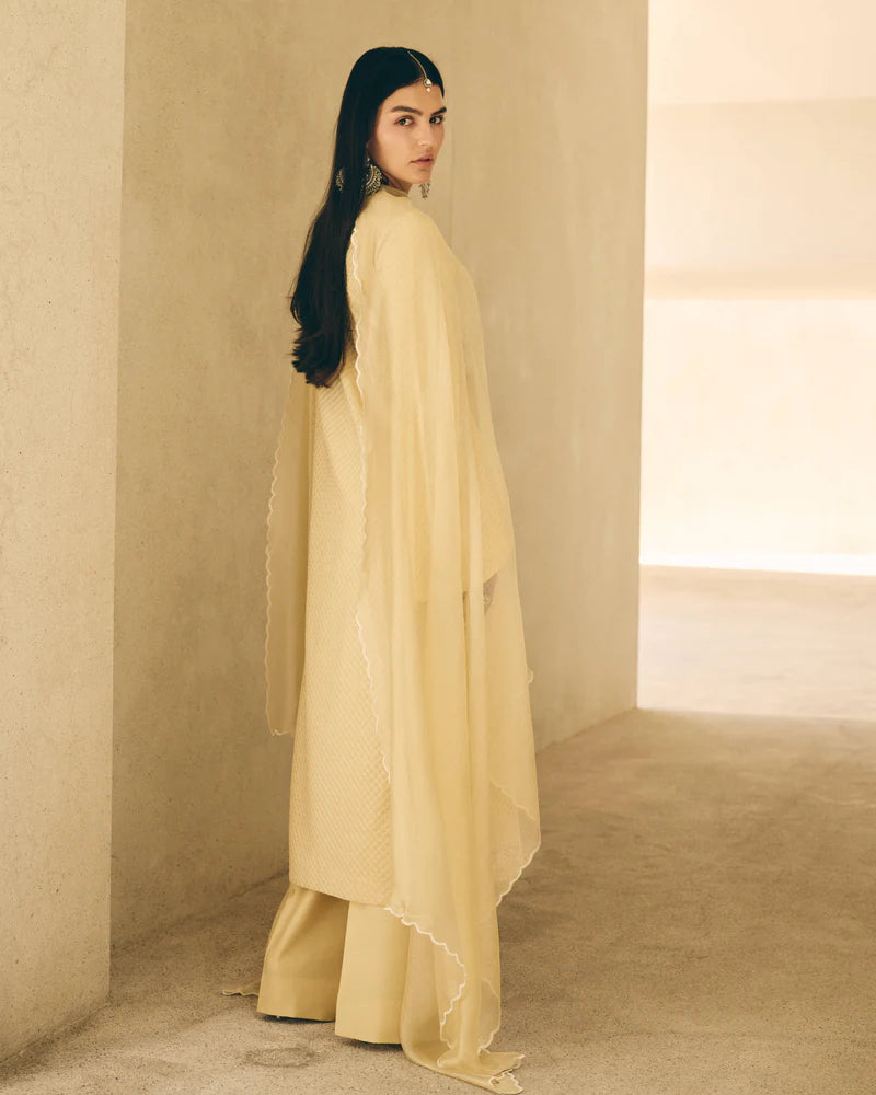 ST-025 | LIRA