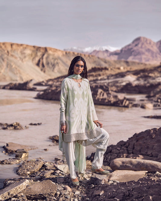 MM-02 | Iqbal Hussain