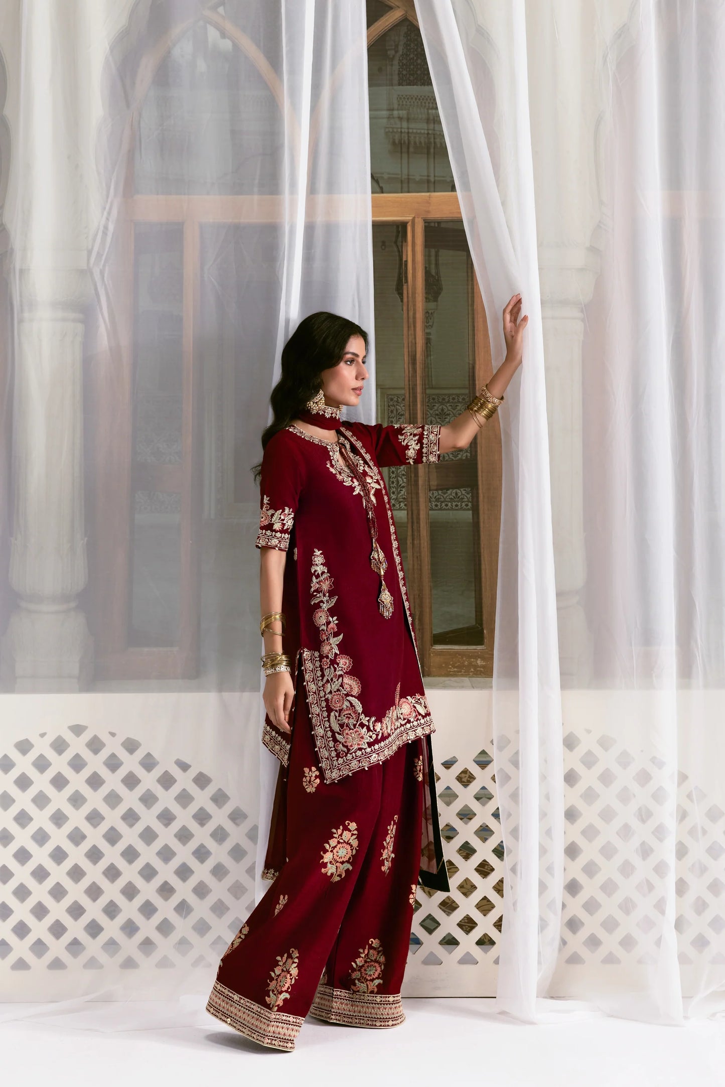 MAROON FARSHI LUXURY WEDDING EDIT 2025 (NPA3-25435) | ZAIB