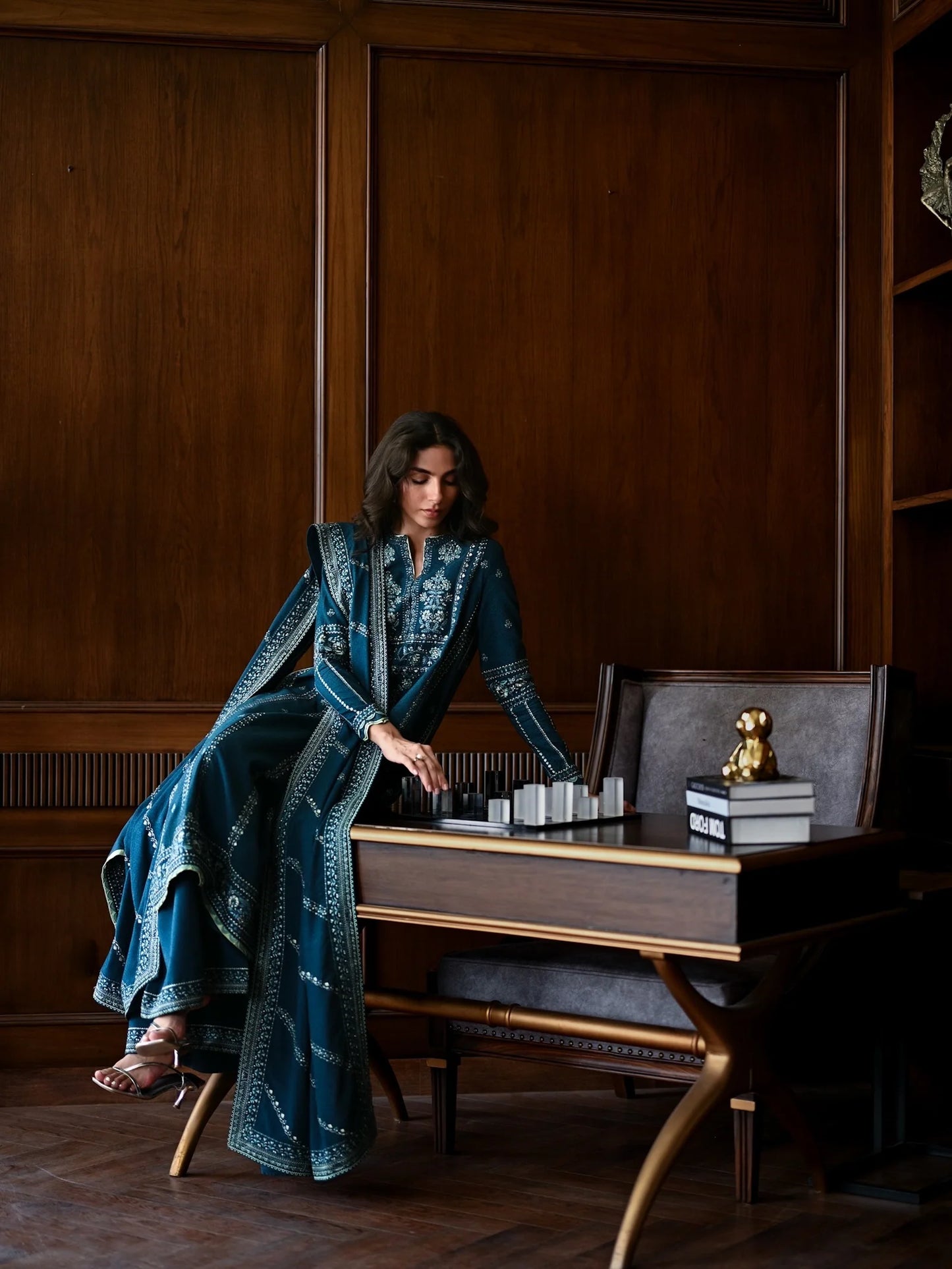 TEAL BLUE LUXURY EMBROIDERED KARANDI SET (NEL-25625) | ZAIB