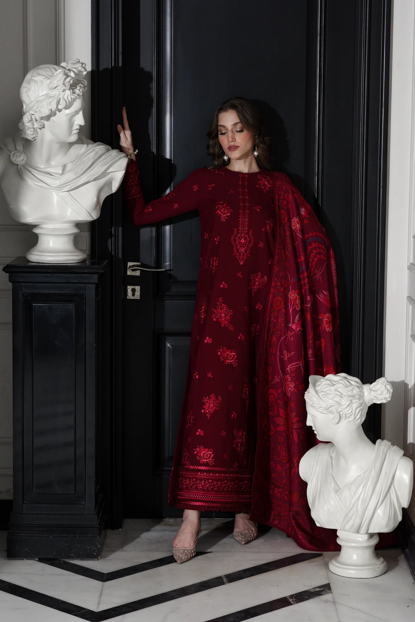 MAROON LUXURY EMBROIDERED KARANDI SET (NEL-25622) | ZAIB