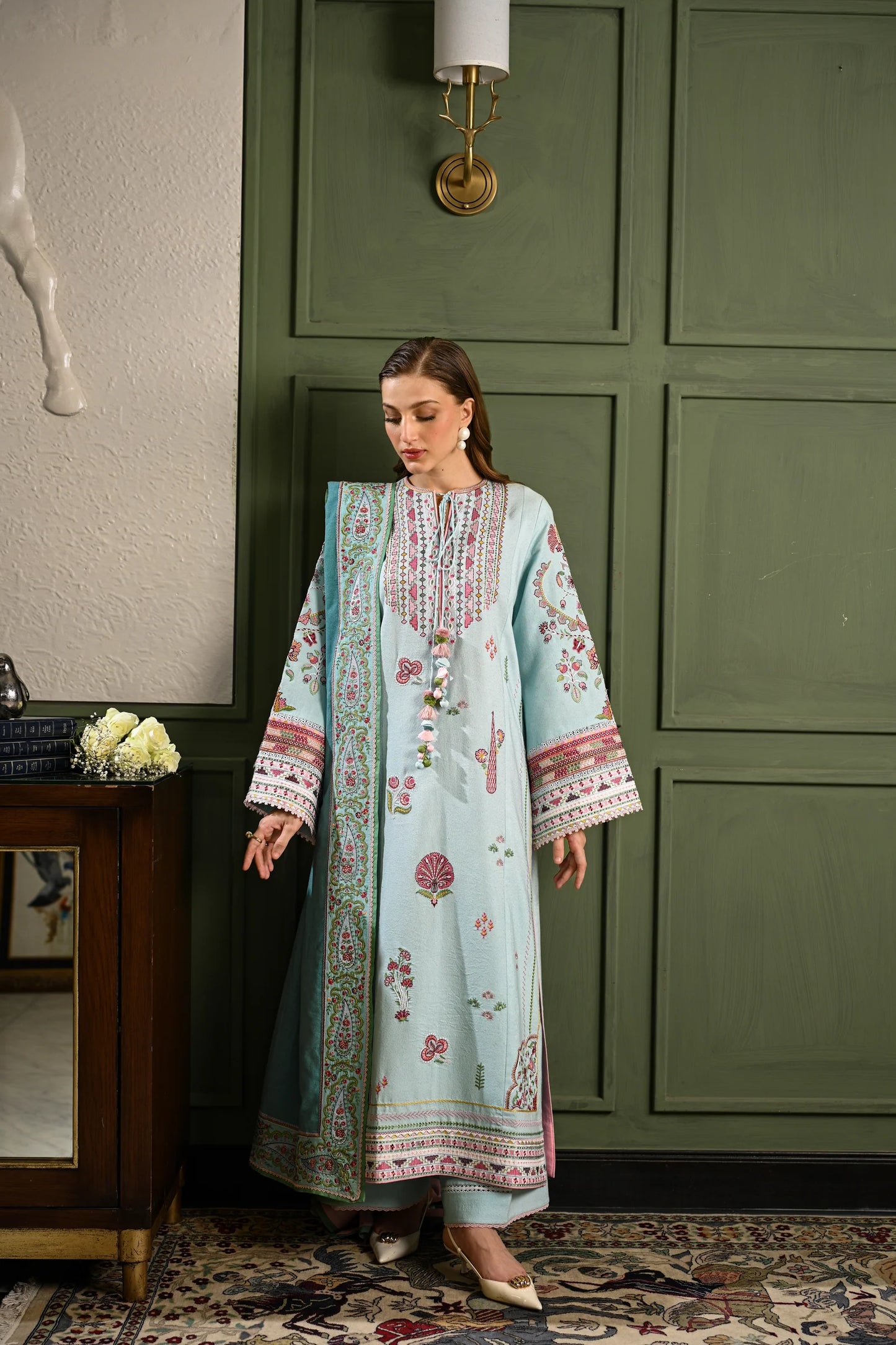 ICE BLUE LUXURY EMBROIDERED KARANDI SET (NEL-25634) | ZAIB