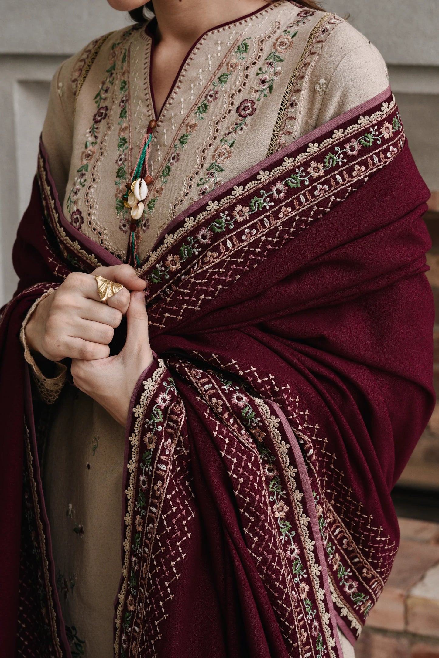 BEIGE & BURGUNDY LUXURY EMBROIDERED KARANDI SET (NEL-25628) | ZAIB
