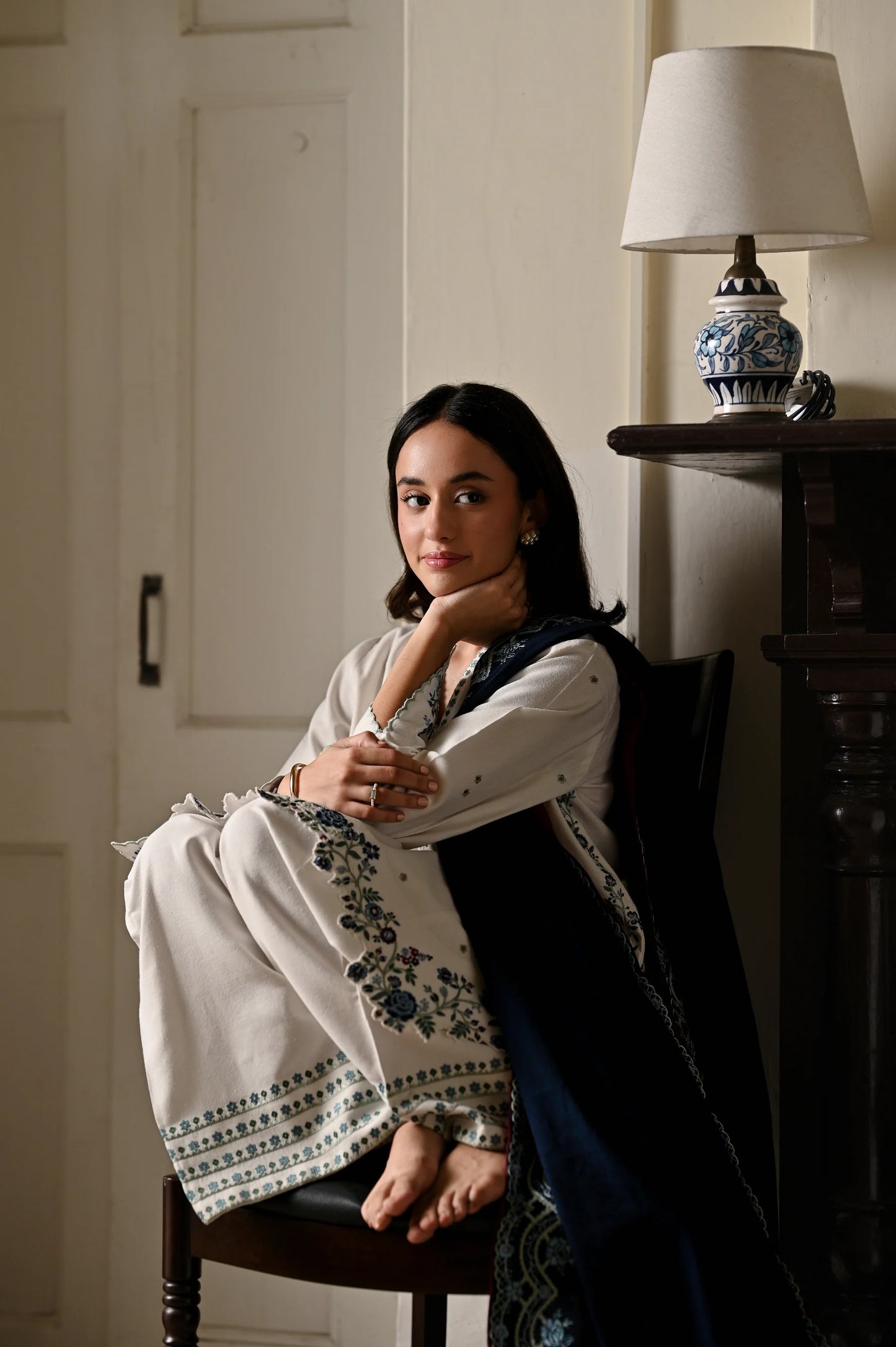 WHITE | LUXURY EMBROIDERED KARANDI | (NPA3-25442) | ZAIB