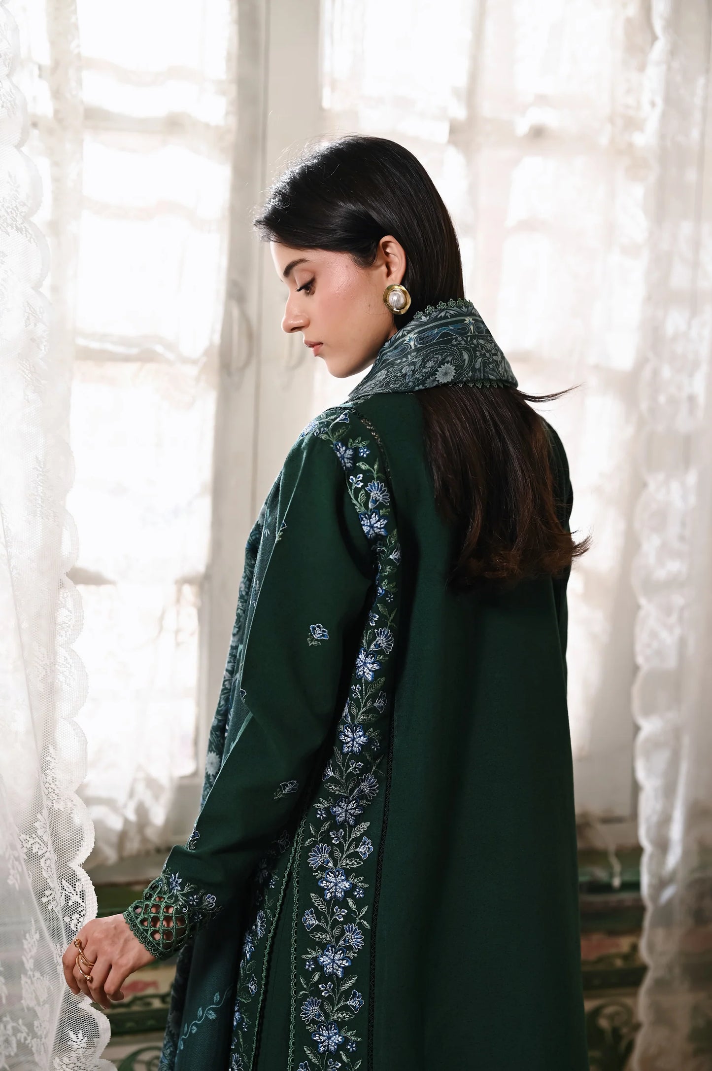 DEEP GREEN | LUXURY EMBROIDERED KARANDI | (NPA3-25445) | ZAIB