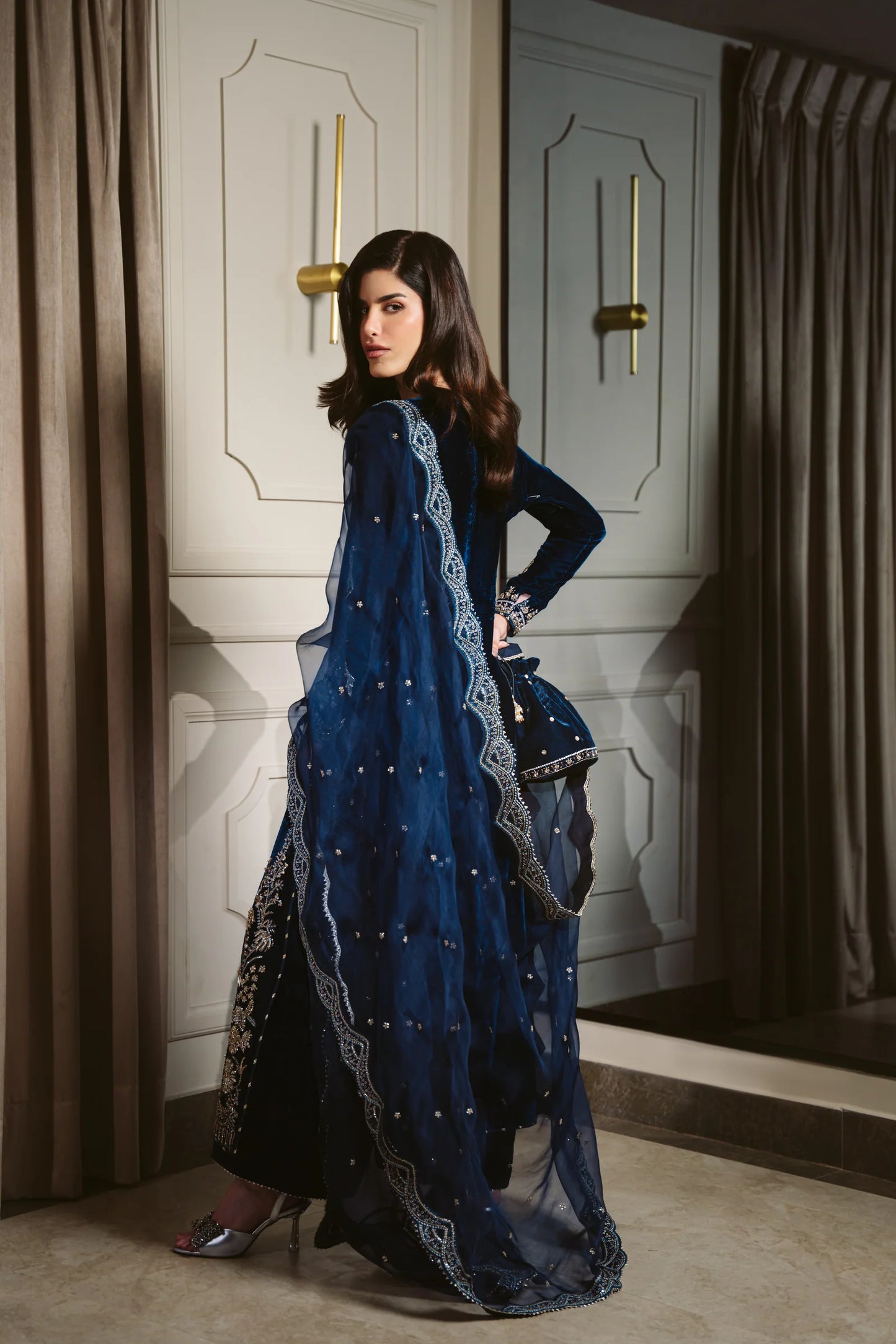 DEEP BLUE LUXURY VELVET COUTURE (NPA3-25457) | ZAIB